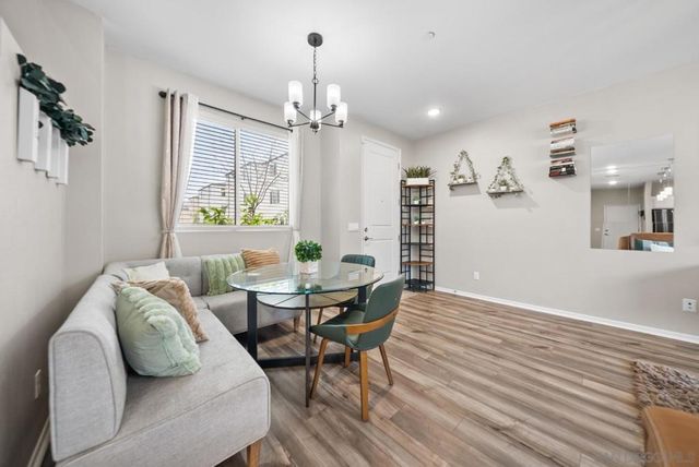 5223 Surfwalk 111, San Diego, CA 92154