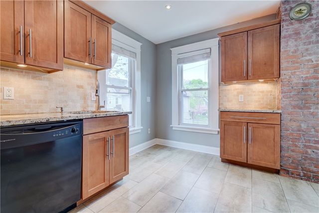 65-67 Oxford Street, Rochester, NY 14607