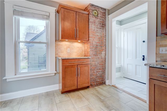 65-67 Oxford Street, Rochester, NY 14607