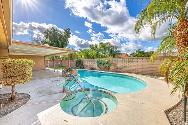 25421 Auld Avenue, Hemet, CA 92544