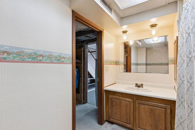 1433 Liberty Avenue, Waterloo, IA 50702