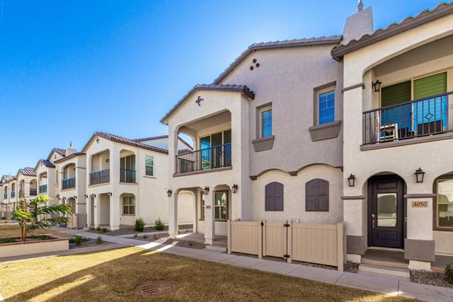 4054 E Amoroso Drive, Gilbert, AZ 85296