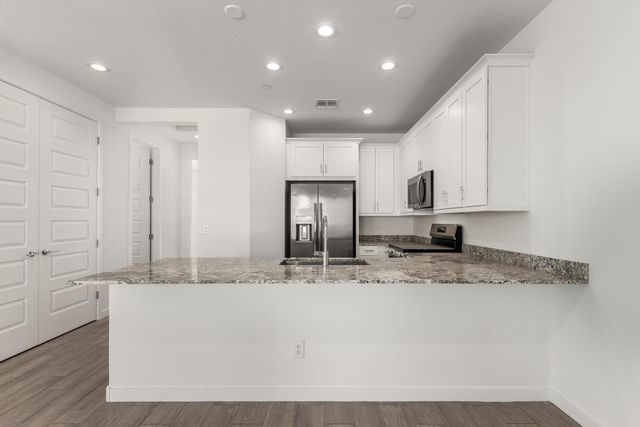 4054 E Amoroso Drive, Gilbert, AZ 85296