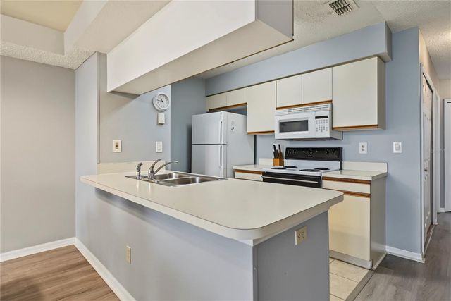 2751 N POINCIANA BOULEVARD 32, Kissimmee, FL 34746