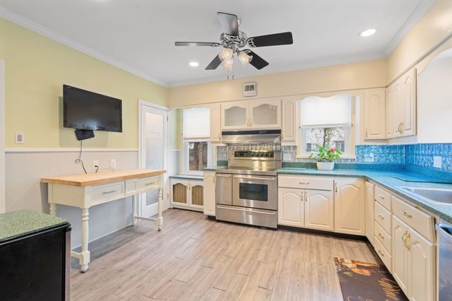 71 GEORGIAN CT, Hillside, NJ 07205