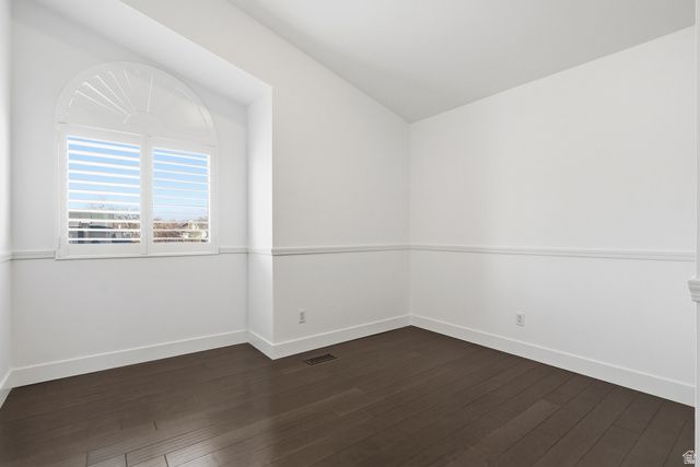 9433 S NEWKIRK ST, South Jordan, UT 84009