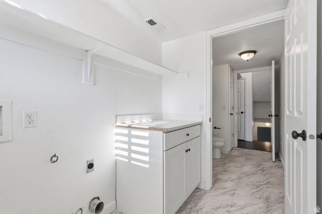 9433 S NEWKIRK ST, South Jordan, UT 84009