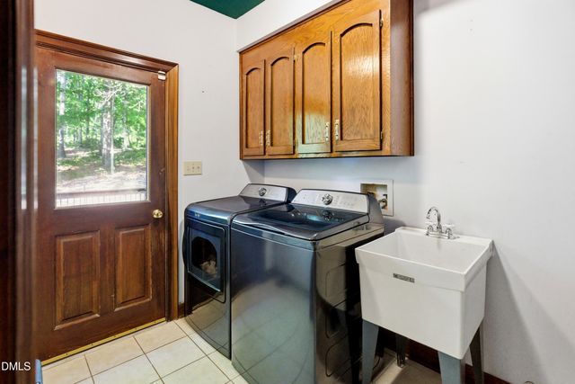 4900 Kundinger Court, Raleigh, NC 27606