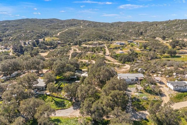 18565 Keyes Drive, Banning, CA 92220