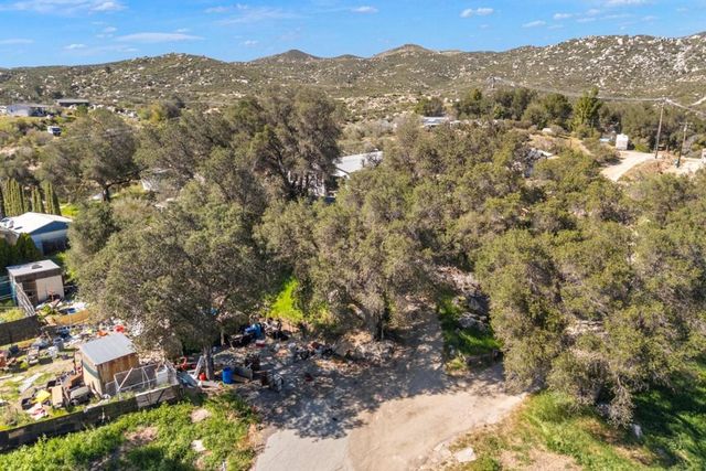 18565 Keyes Drive, Banning, CA 92220