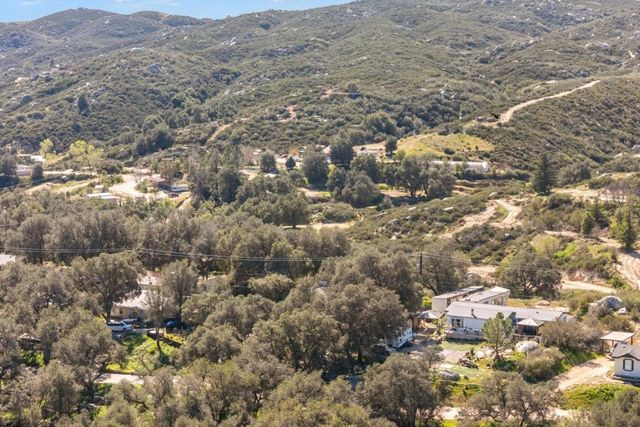 18565 Keyes Drive, Banning, CA 92220