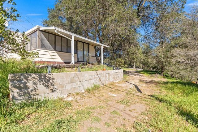 18565 Keyes Drive, Banning, CA 92220