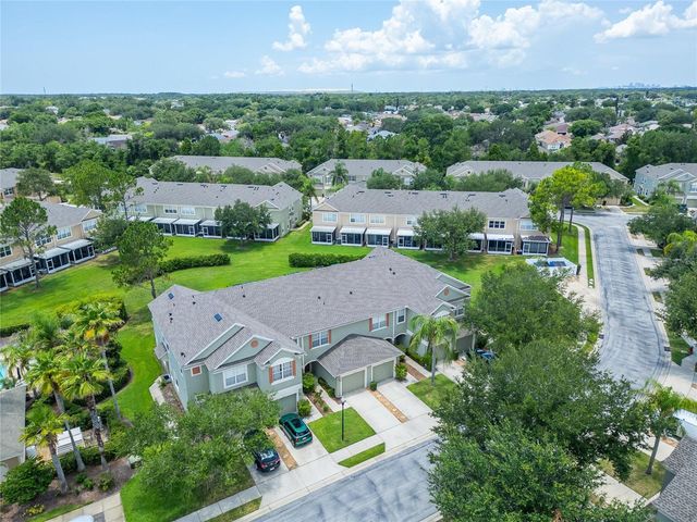 1019 VISTA CAY COURT, Brandon, FL 33511