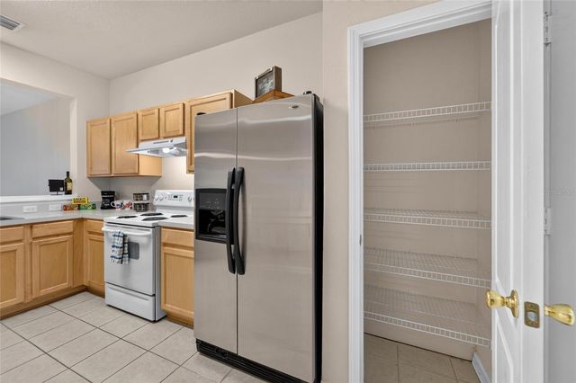 1019 VISTA CAY COURT, Brandon, FL 33511