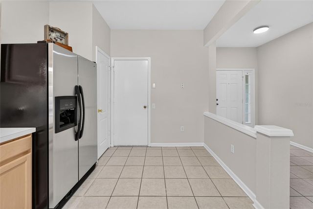 1019 VISTA CAY COURT, Brandon, FL 33511