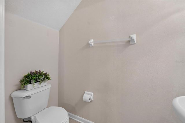 1019 VISTA CAY COURT, Brandon, FL 33511