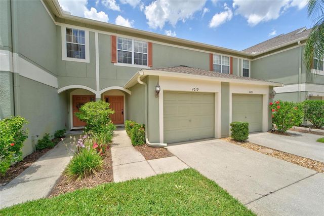 1019 VISTA CAY COURT, Brandon, FL 33511