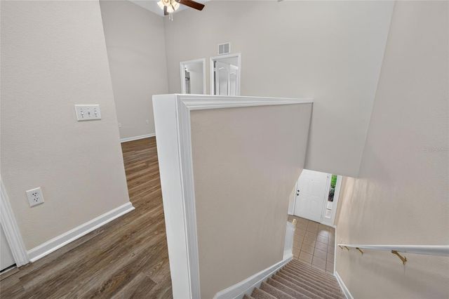 1019 VISTA CAY COURT, Brandon, FL 33511