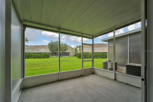 1019 VISTA CAY COURT, Brandon, FL 33511