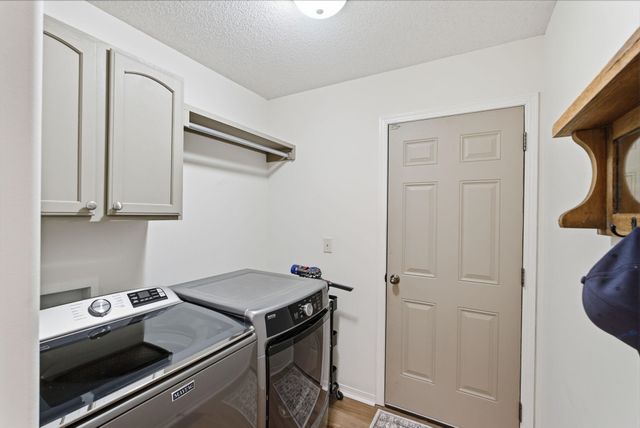 8221 W Thurman St, Wichita, KS 67212