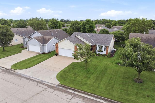 8221 W Thurman St, Wichita, KS 67212