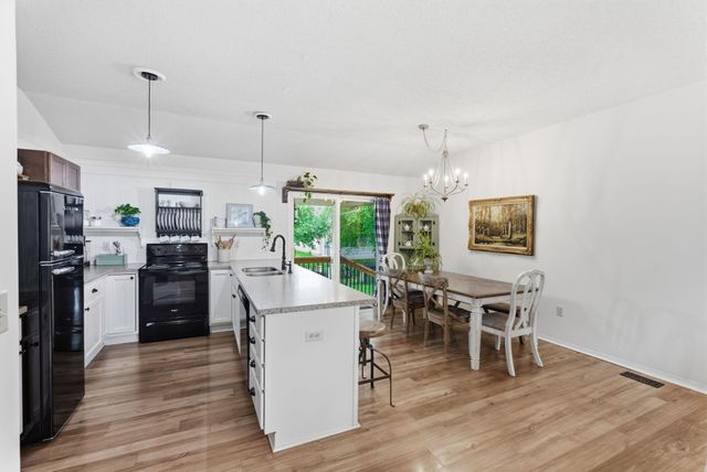 8221 W Thurman St, Wichita, KS 67212