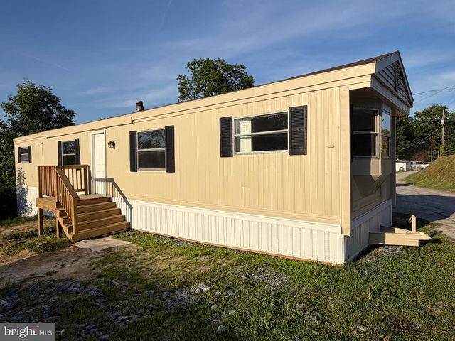117 HAVEN DR, York, PA 17406