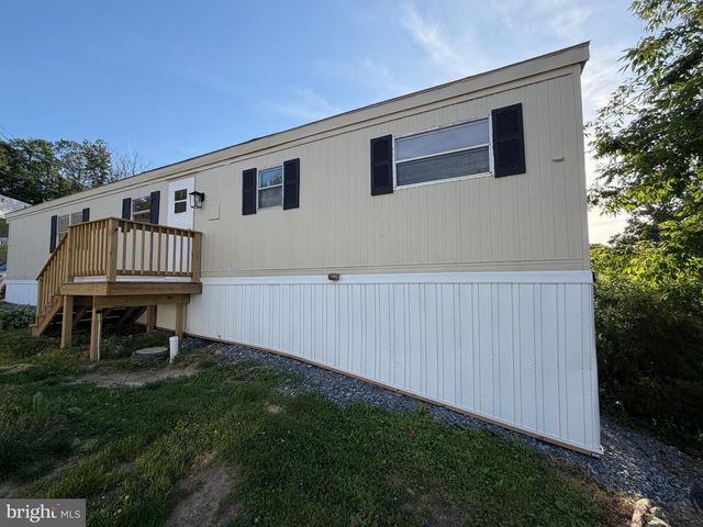 117 HAVEN DR, York, PA 17406
