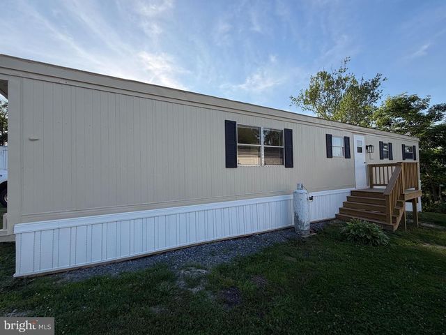 117 HAVEN DR, York, PA 17406