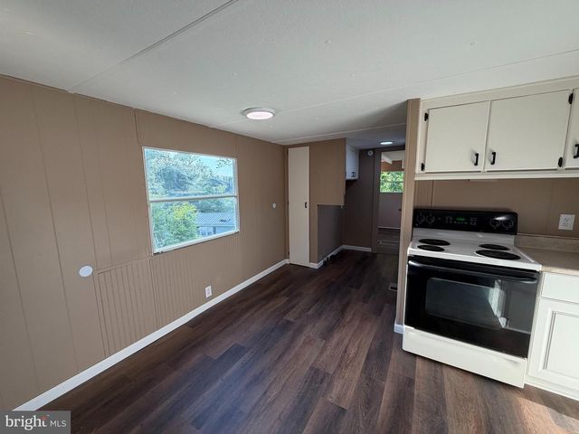 117 HAVEN DR, York, PA 17406