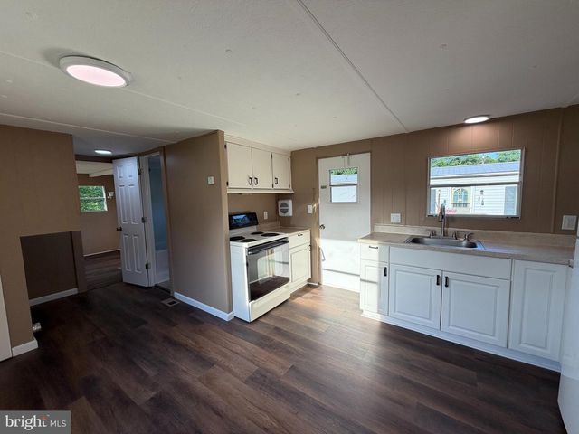 117 HAVEN DR, York, PA 17406