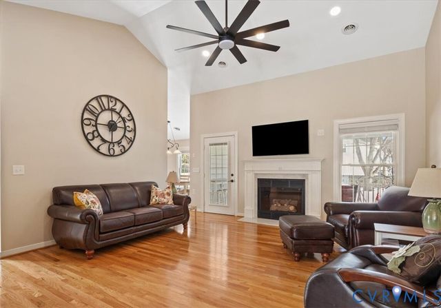 10705 Anna Marie Dr, Glen Allen, VA 23060