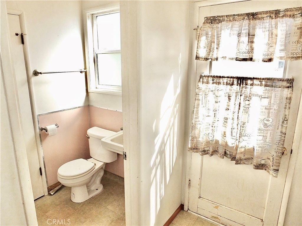 Image 18 of property listing at 15845 Sharonhill Drive, Whittier, CA 90604