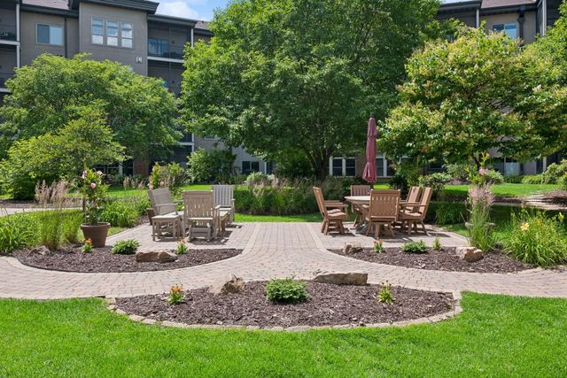 7100 Metro Boulevard 415, Edina, MN 55439