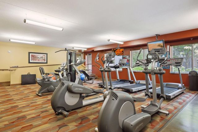 7100 Metro Boulevard 415, Edina, MN 55439