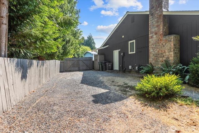 13204 60th Drive SE, Everett, WA 98208