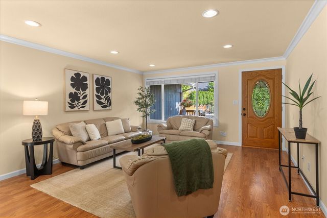 13204 60th Drive SE, Everett, WA 98208