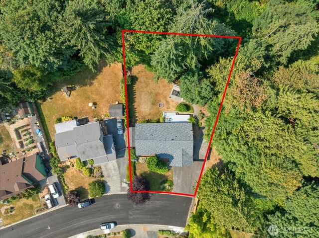 13204 60th Drive SE, Everett, WA 98208