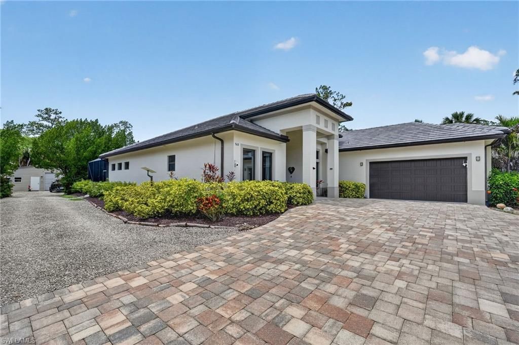 163 19th ST NW, NAPLES, FL 34120 — photo 2