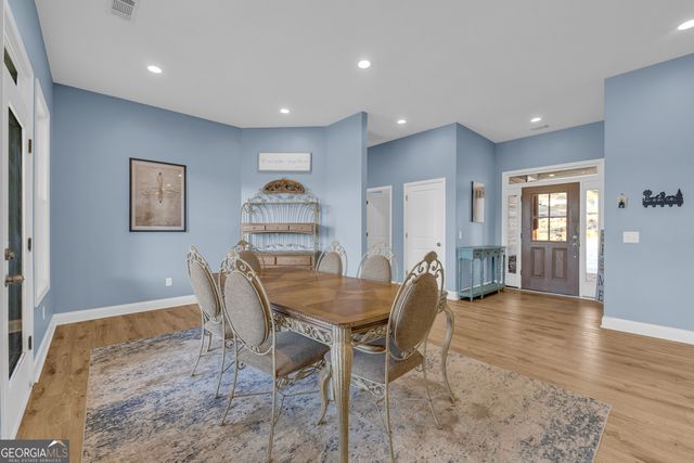 249 Hunters Creek Trail, Toccoa, GA 30577