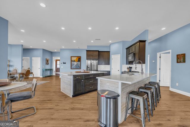 249 Hunters Creek Trail, Toccoa, GA 30577