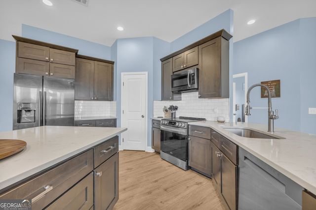 249 Hunters Creek Trail, Toccoa, GA 30577