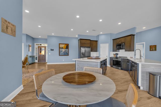 249 Hunters Creek Trail, Toccoa, GA 30577