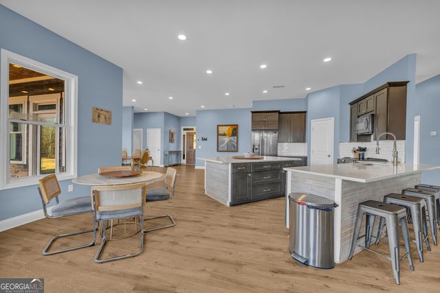 249 Hunters Creek Trail, Toccoa, GA 30577