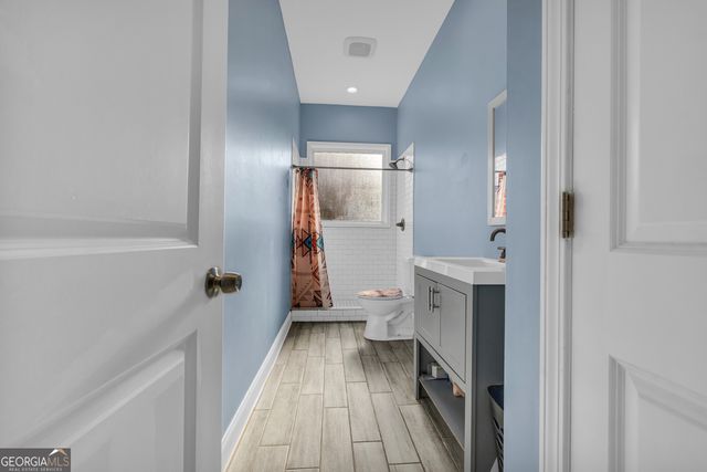 249 Hunters Creek Trail, Toccoa, GA 30577