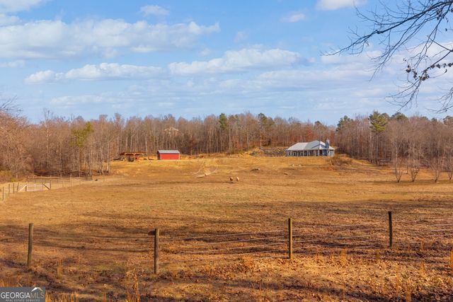 249 Hunters Creek Trail, Toccoa, GA 30577