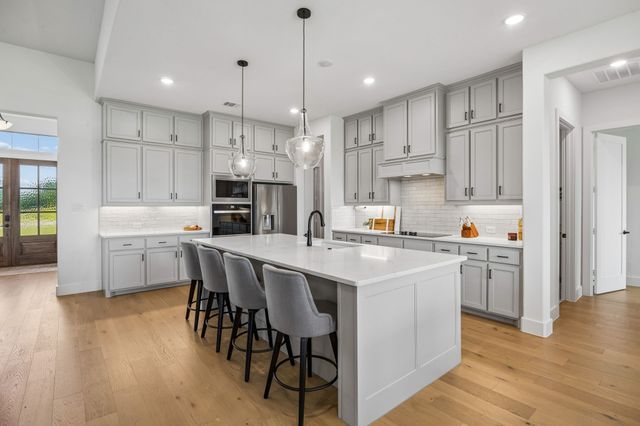 215 Cooper Lane, Van Alstyne, TX 75495