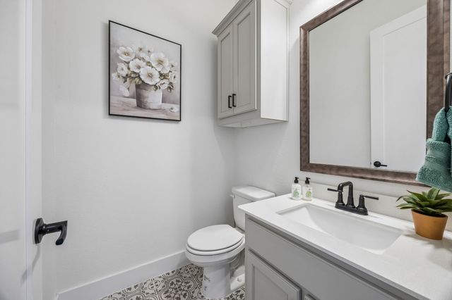 215 Cooper Lane, Van Alstyne, TX 75495