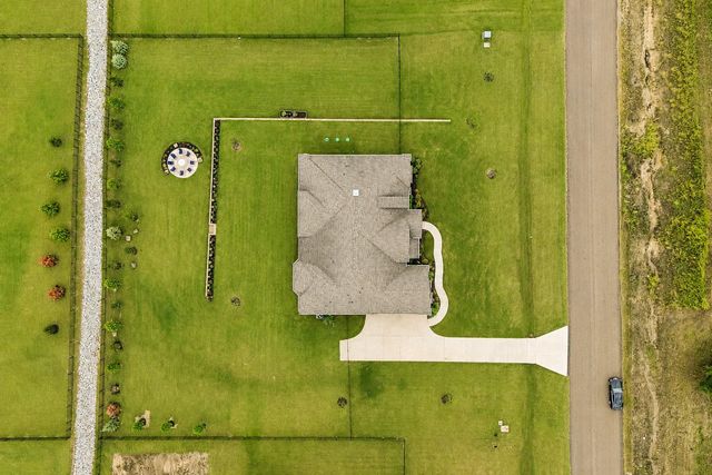 215 Cooper Lane, Van Alstyne, TX 75495