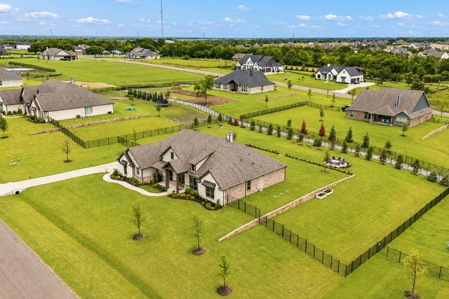 215 Cooper Lane, Van Alstyne, TX 75495